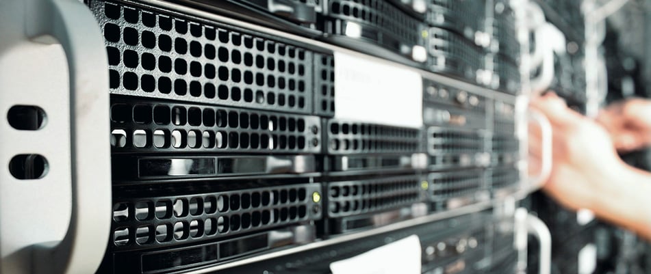 SLA-servidores-hardware-redundancia-seguridad